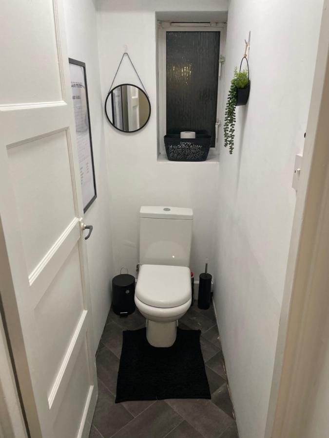 Lovely 2Bedroom 4Mins From Wimbledon Station Лондон Экстерьер фото
