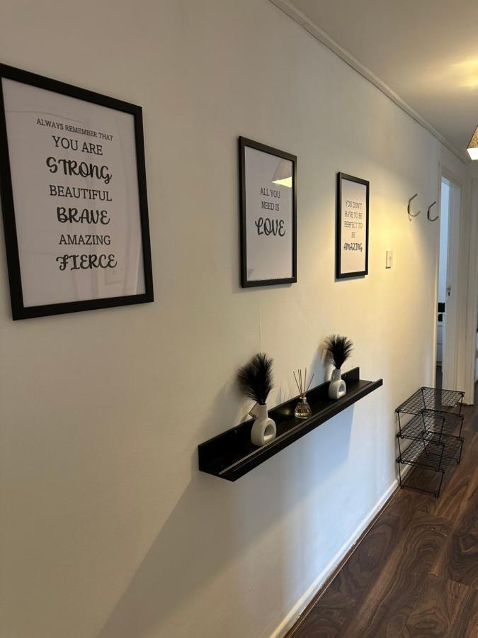 Lovely 2Bedroom 4Mins From Wimbledon Station Лондон Экстерьер фото